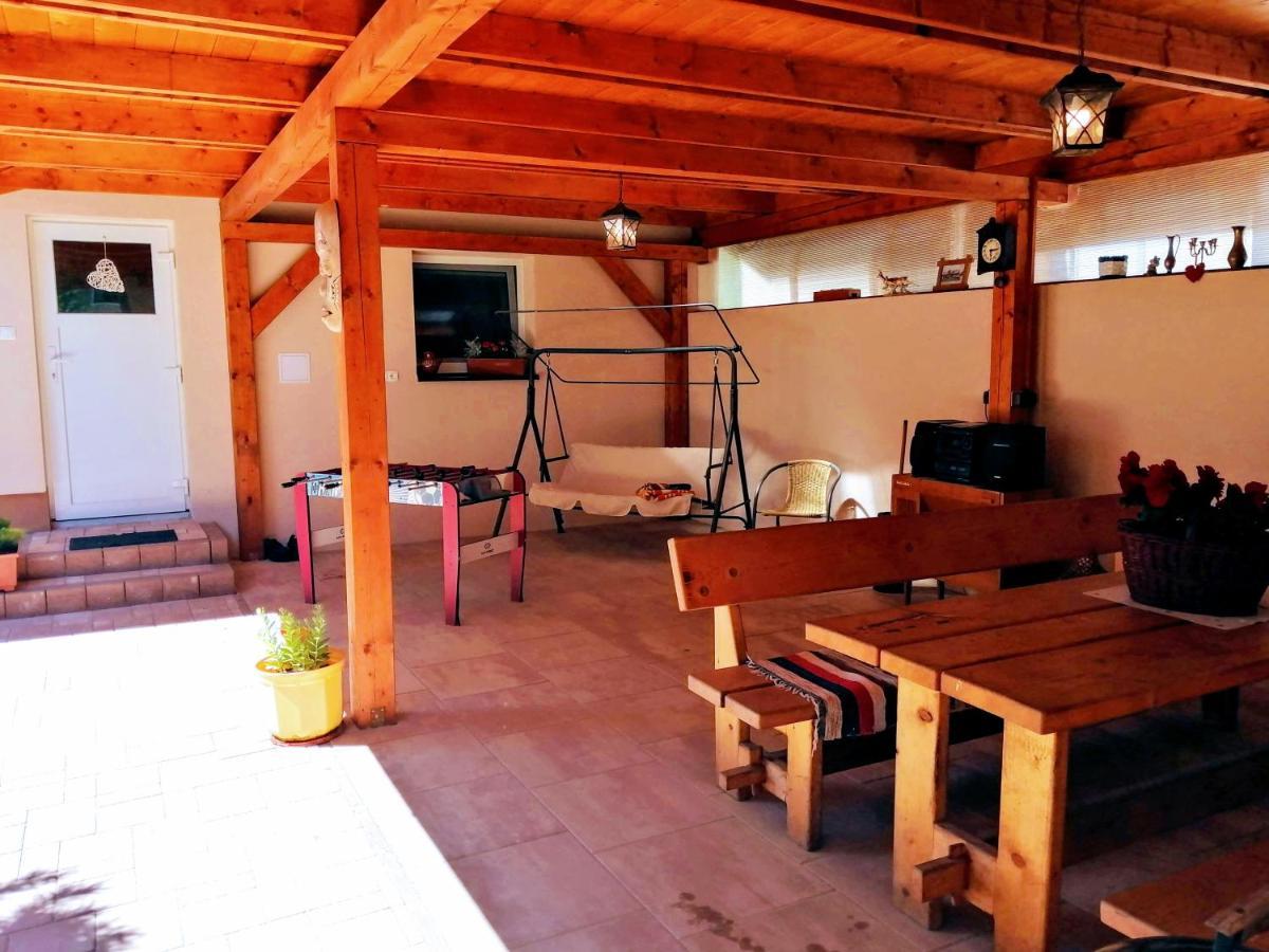 Apartman Paula -Dovolenka Pri Aquaparku Liptovský Mikuláš Екстериор снимка